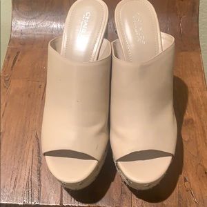 CHARLES by CHARLES DAVID wedge sandals